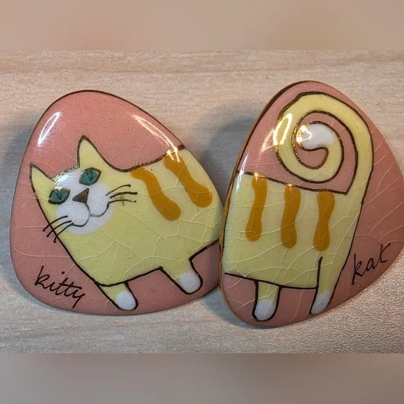 Unique And Whimsical Laurel Burch 90s Style Cat Or Kitty Kat Pierced Earrings - Picture 14 of 14